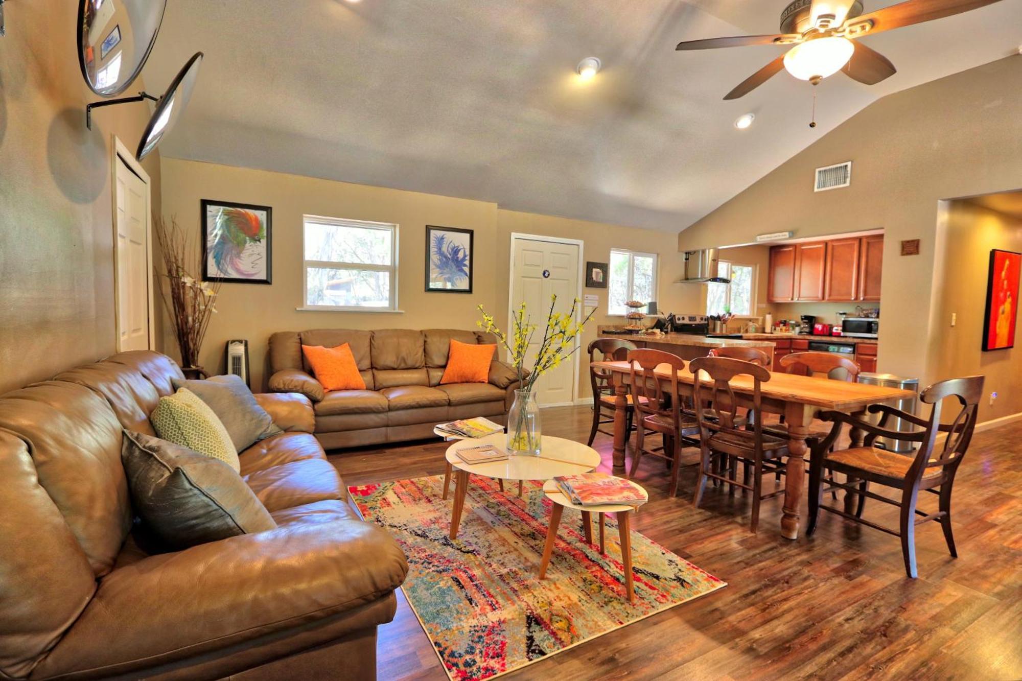 Affinity Retreat Cabin Payton ภายนอก รูปภาพ